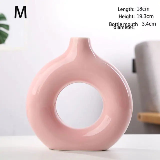 Nordic Round Hollow Vase • Modern Tech