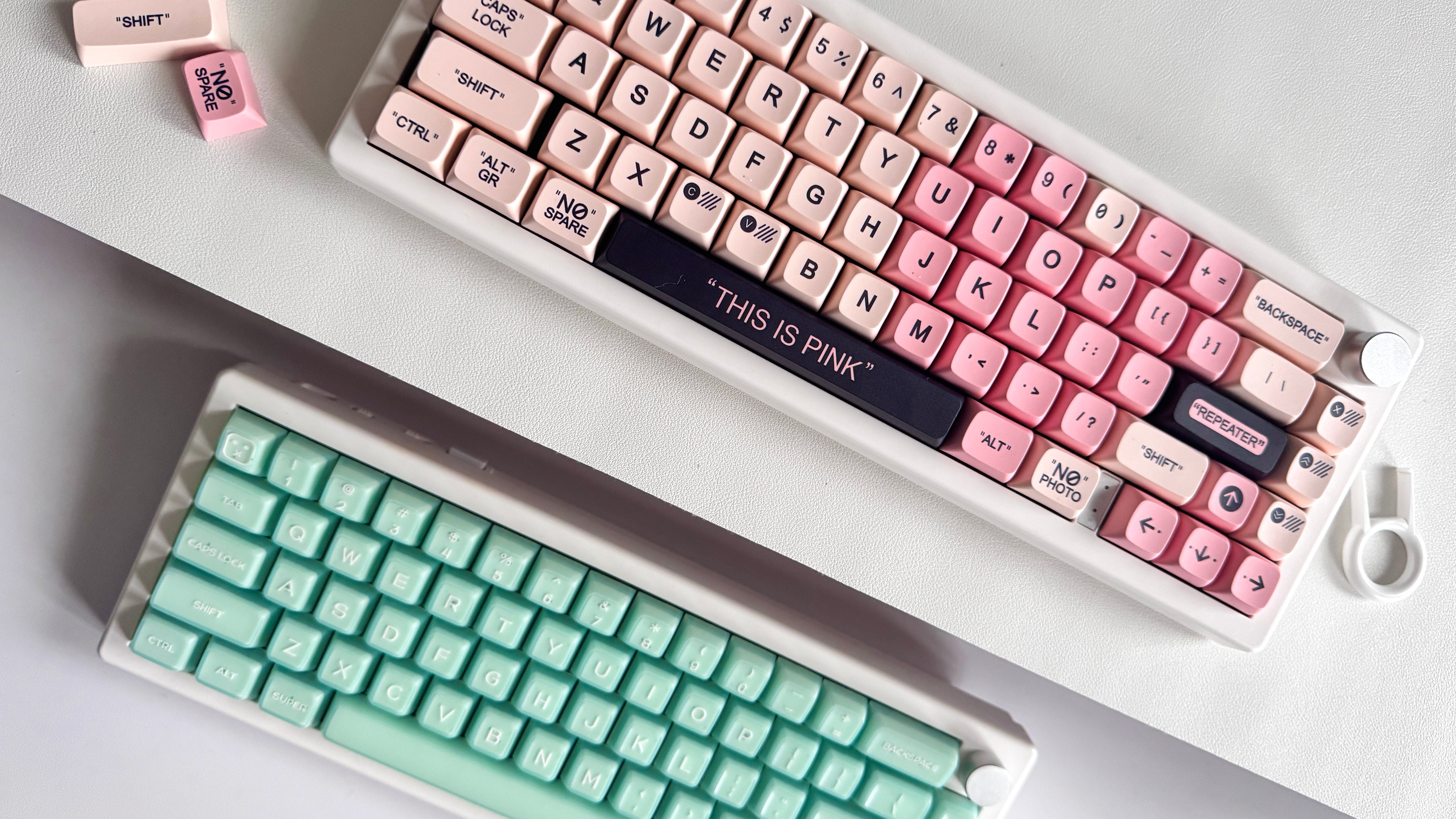 Thocky Keyboards for Long Nails: Mint, Chalk & Coquette Review – Claws ...