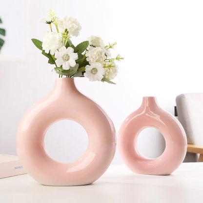 Nordic Round Hollow Vase • Modern Tech