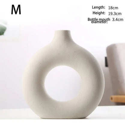 Nordic Round Hollow Vase • Modern Tech