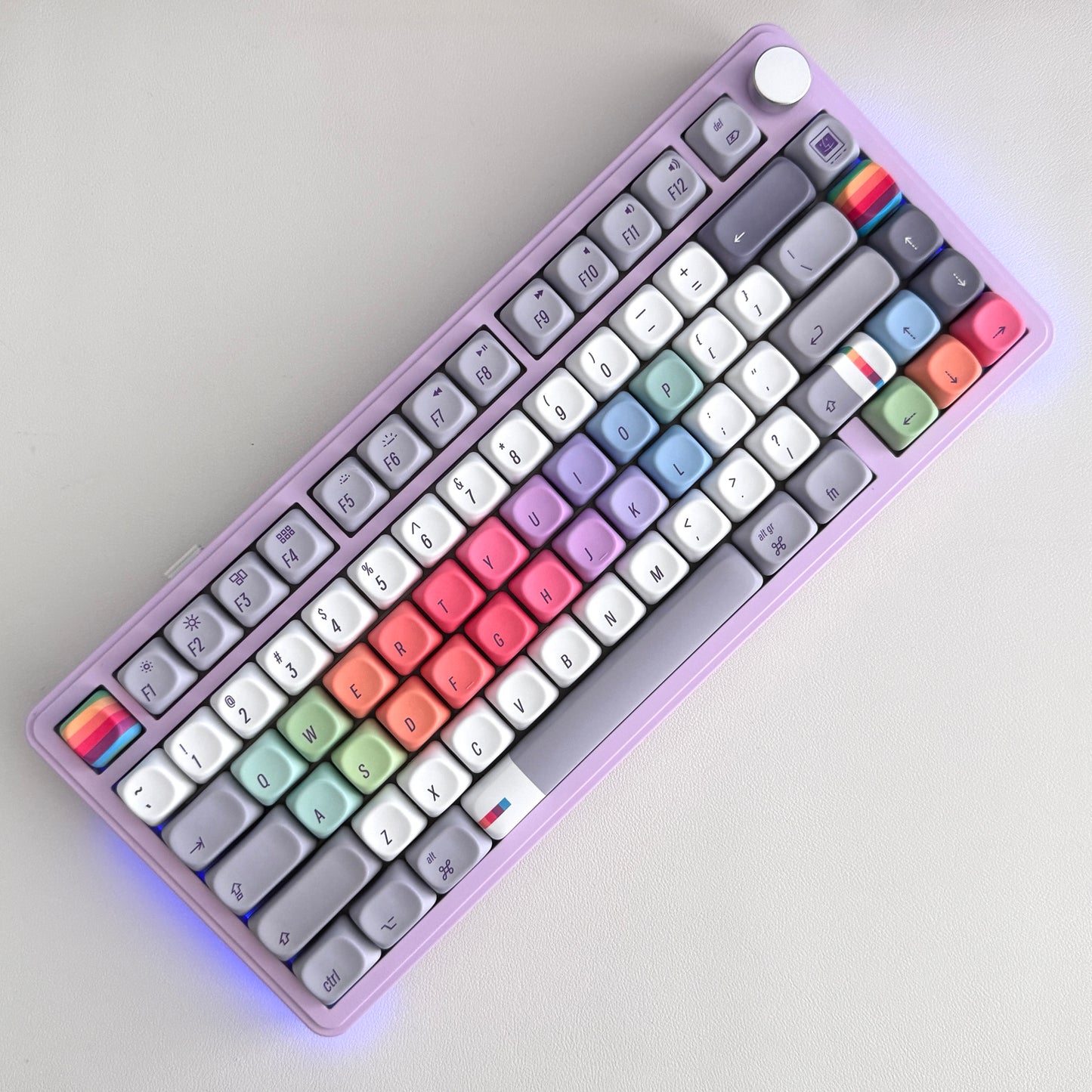 The Retro Finder Keyboard - Series 07