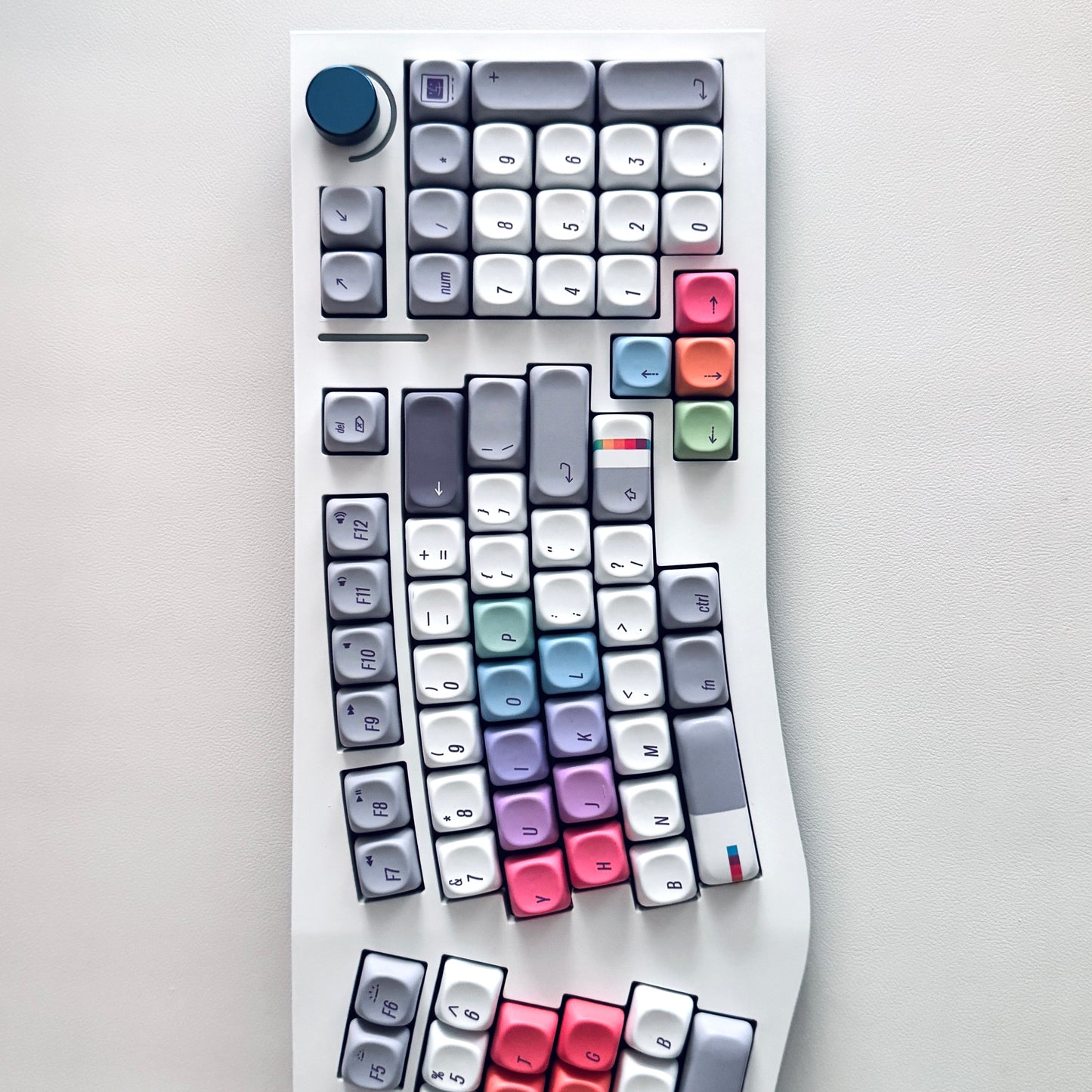 The Retro Finder Keyboard - Series 07