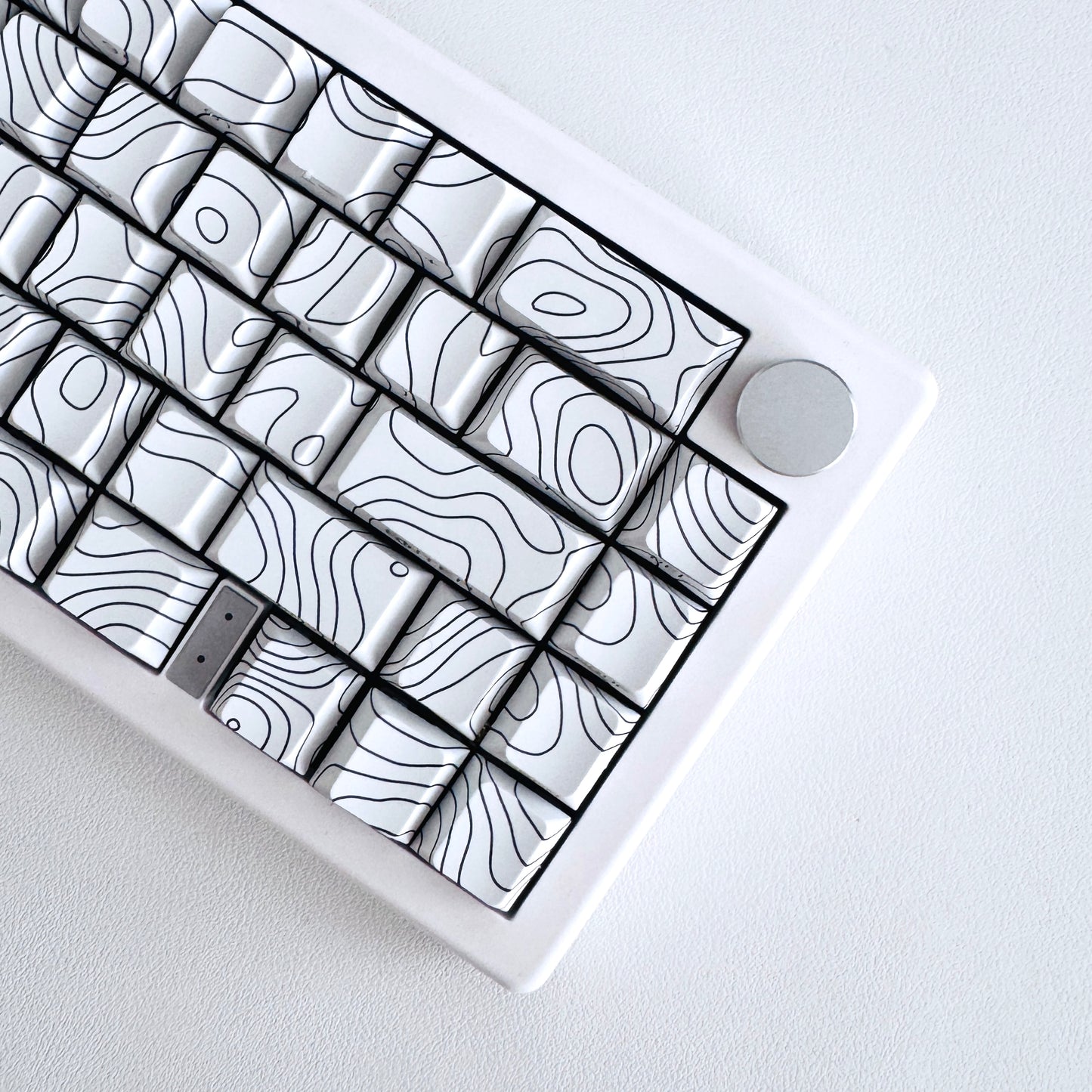 The Atlas Keyboard • Series 05