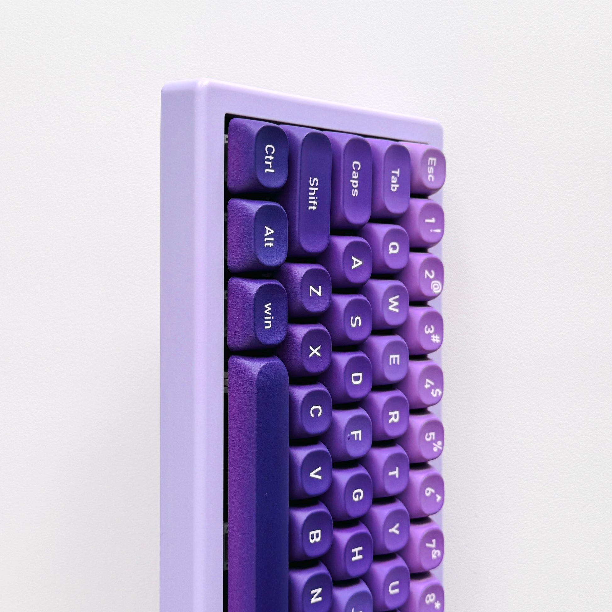 The Ultra Violet Japanese keyboard — purple gradient chalky keys with Japanese legends